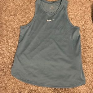 Nike Dri-Fit Work Out Tank Top Size small